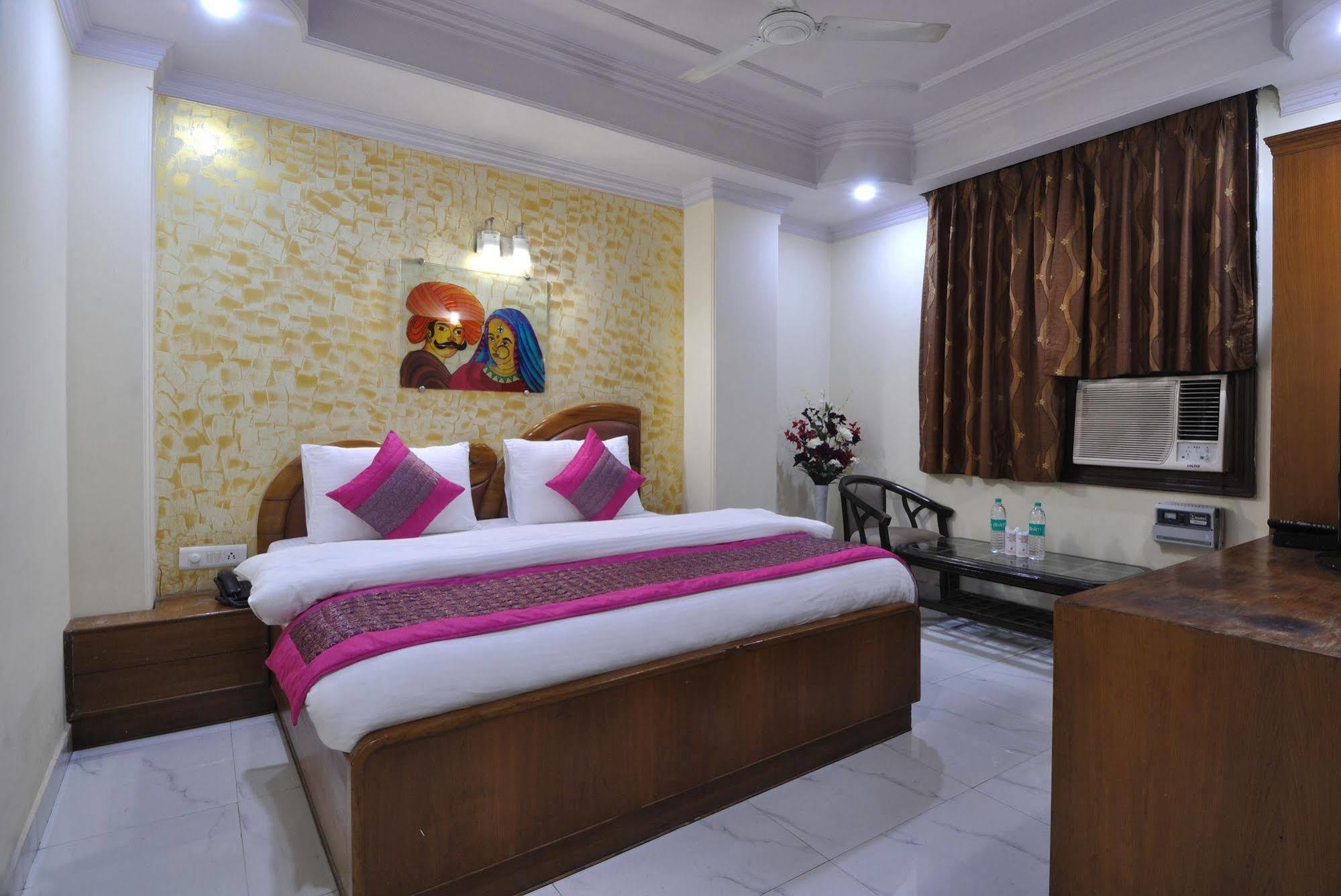 Hotel De Holiday International @ New Delhi Station Eksteriør bilde